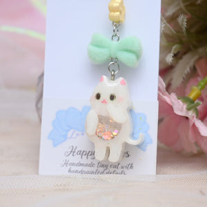 Happy Mews - white