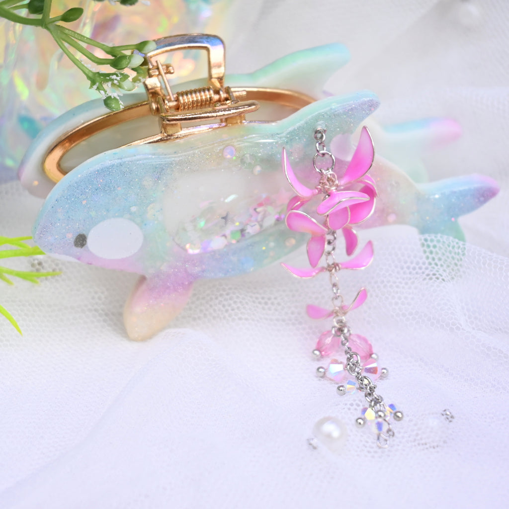 Pink Wisteria Orca Hair Huggie (5.5cm claw)