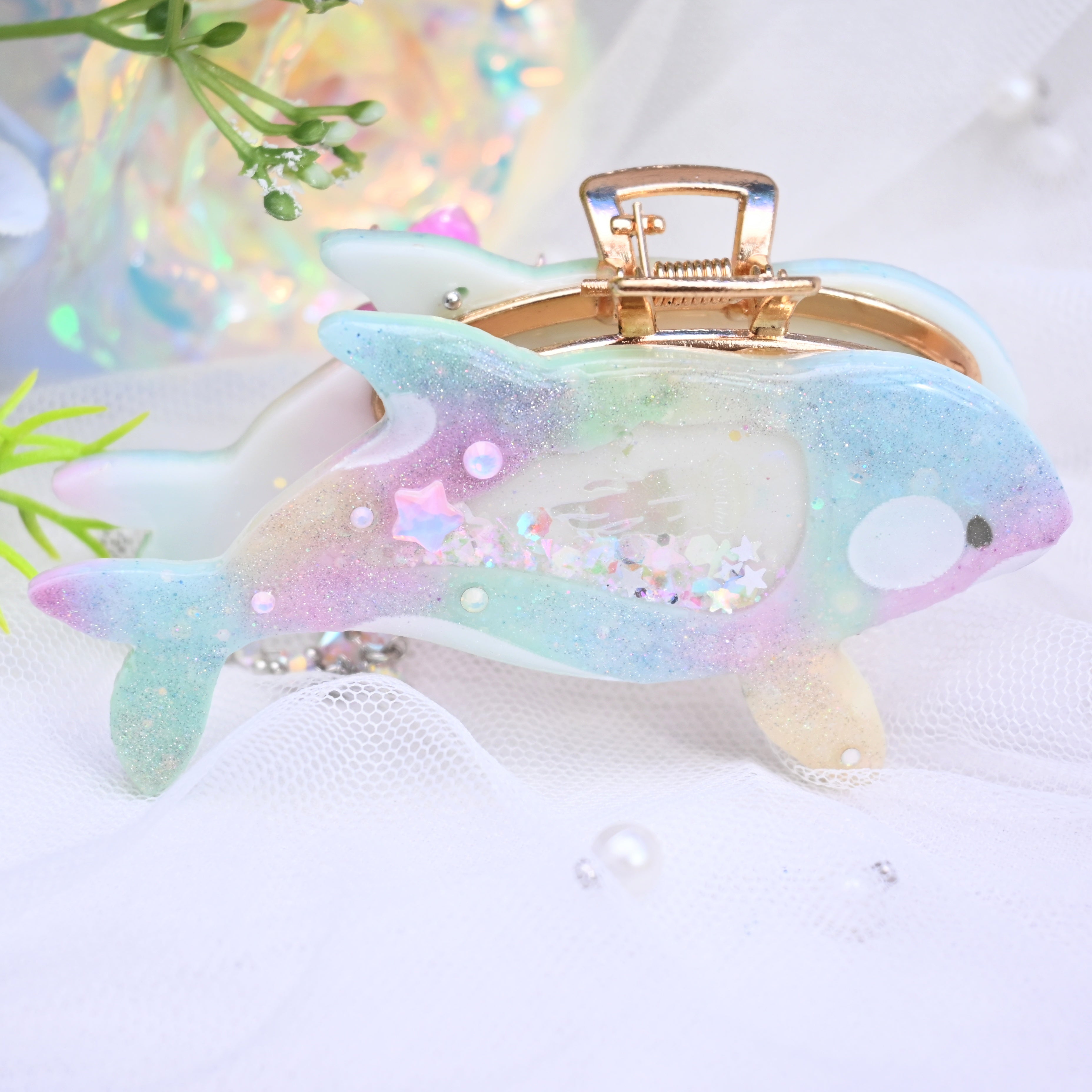 Pink Wisteria Orca Hair Huggie (5.5cm claw)