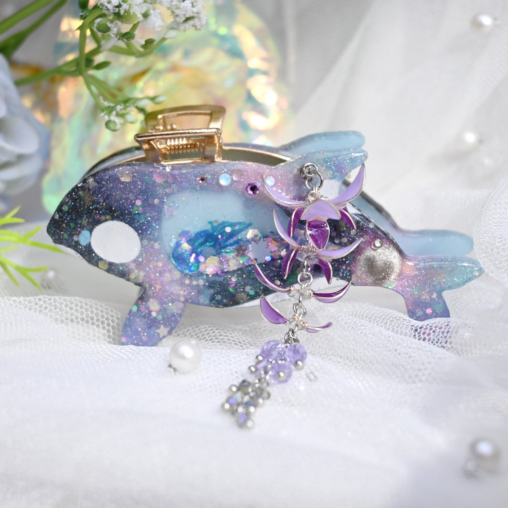 Wisteria Orca Hair Huggie (5.5cm claw) - Dancing Heart