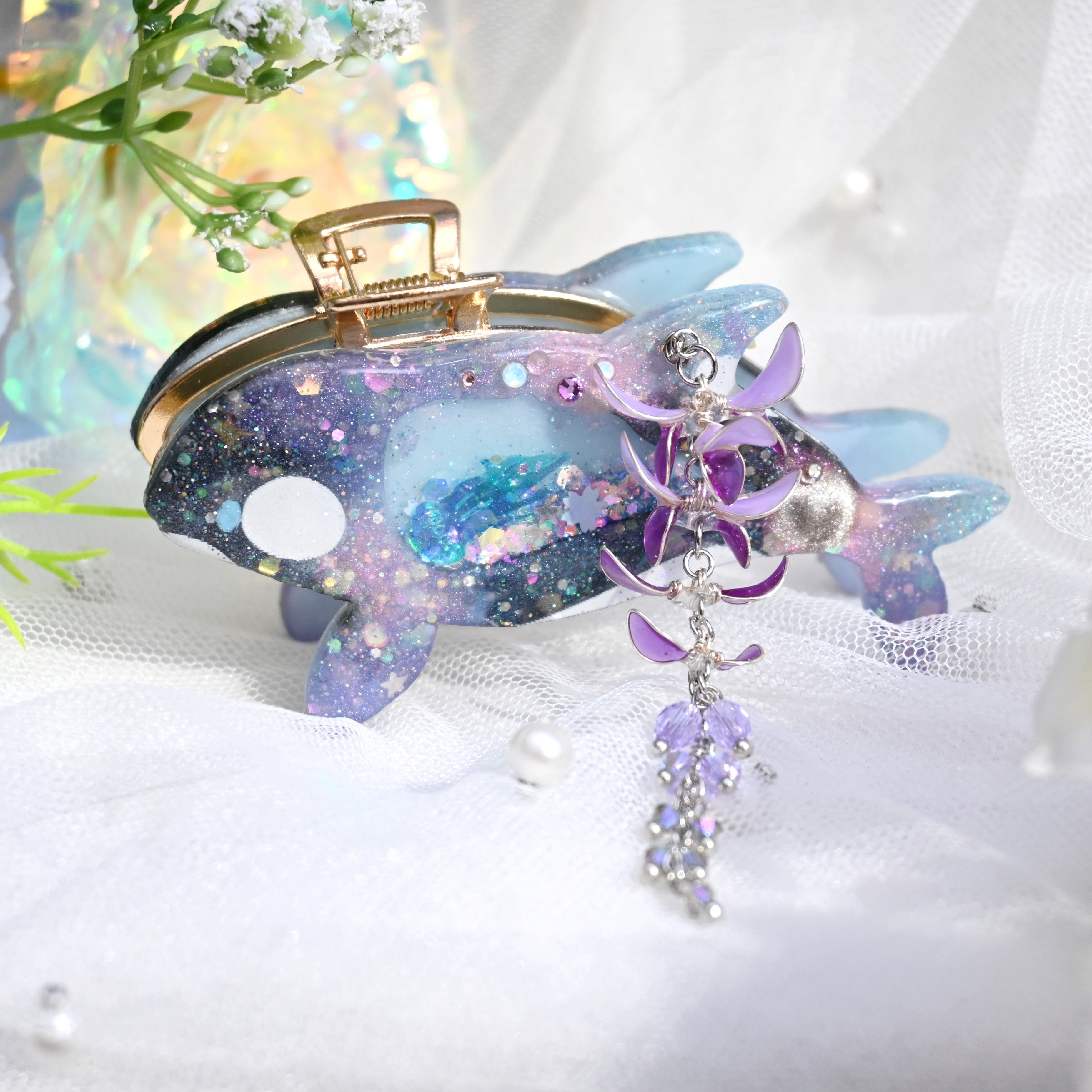 Wisteria Orca Hair Huggie (5.5cm claw) - Dancing Heart