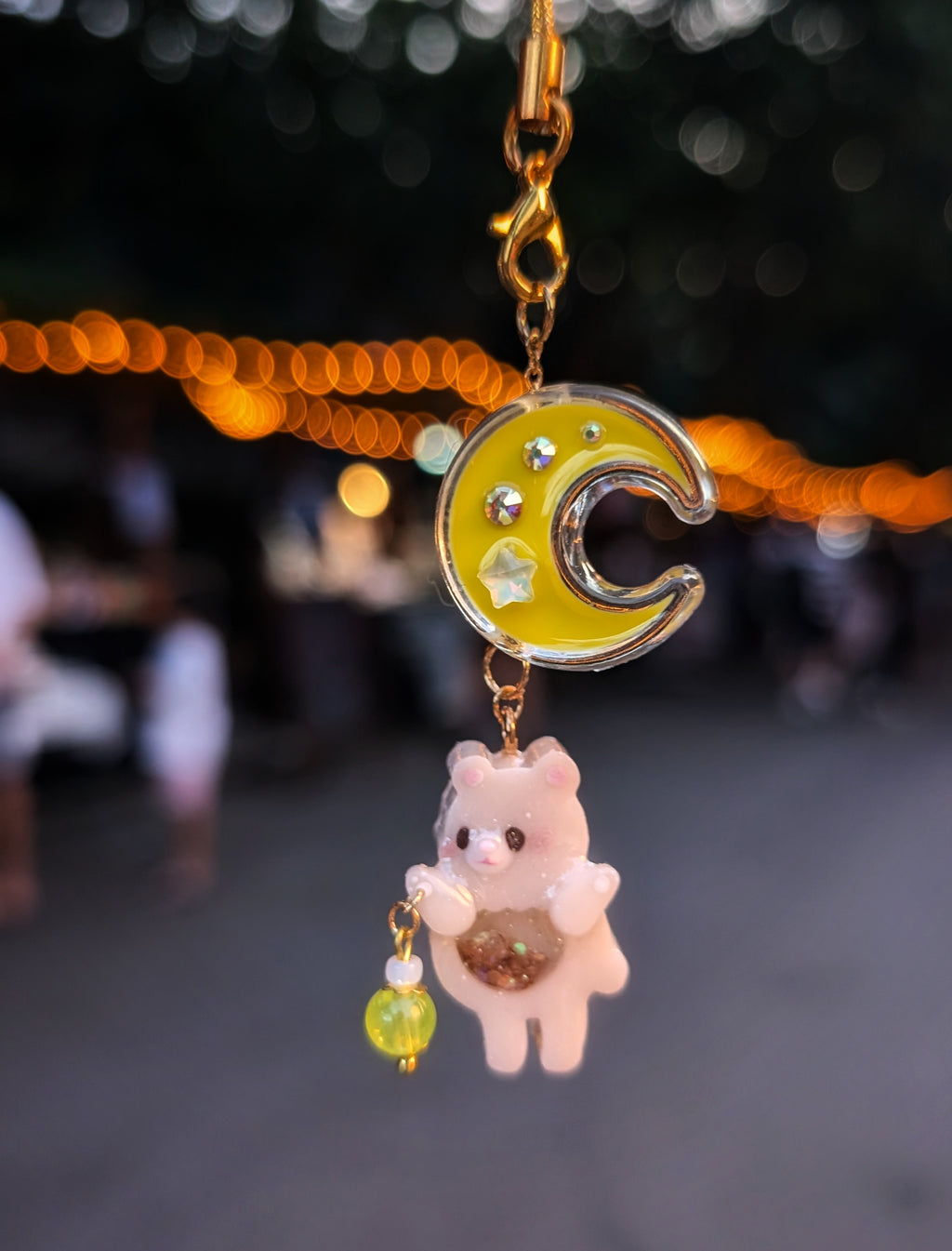 Little Lantern Carrier - Bear (yellow lantern)