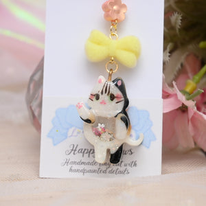 Happy Mews - calico