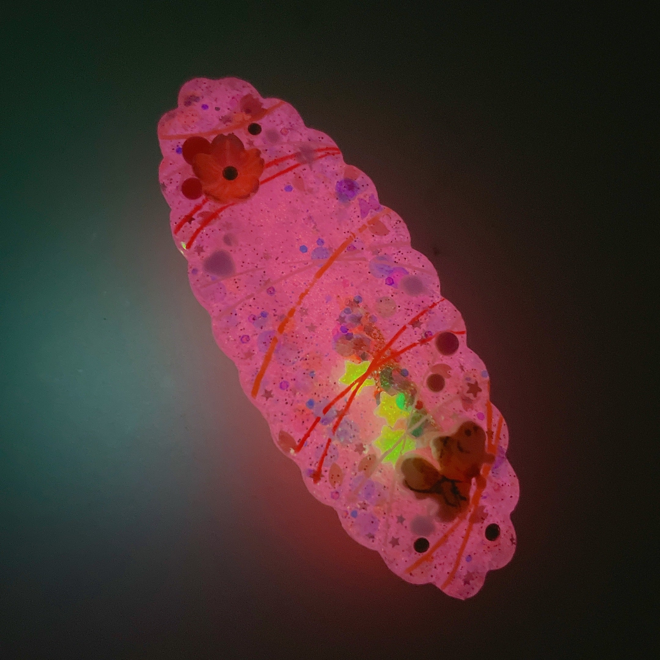 Yoyo Tsuri Glow Barrette (Pink)