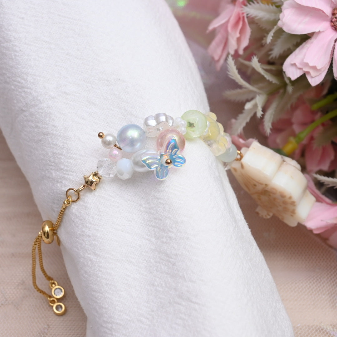 Paws of Pearlescence Kitty Bracelet