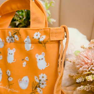 Mousie Daisies Sling Bag (Instock)
