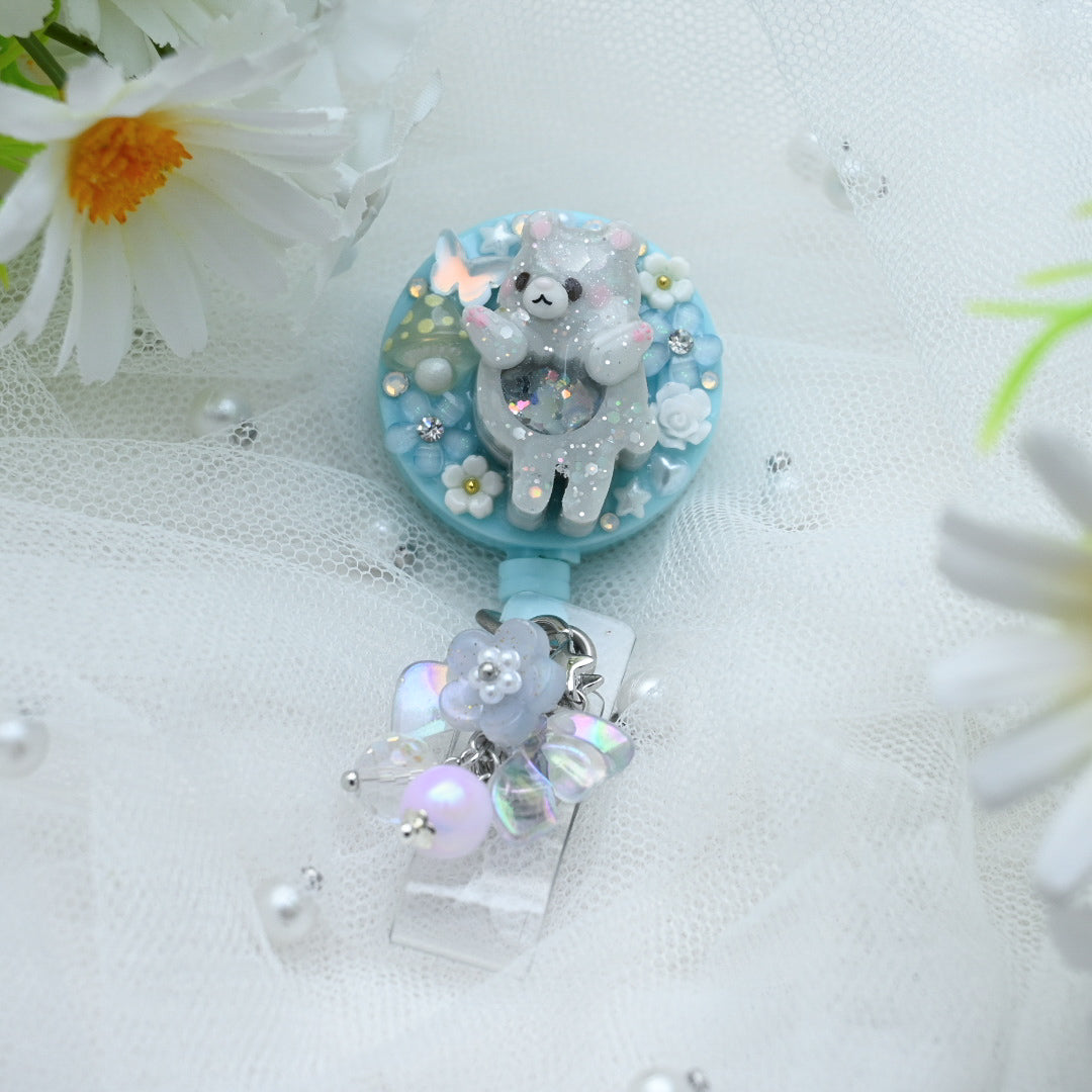 Dreamy Garden Bear Round Badge Reel