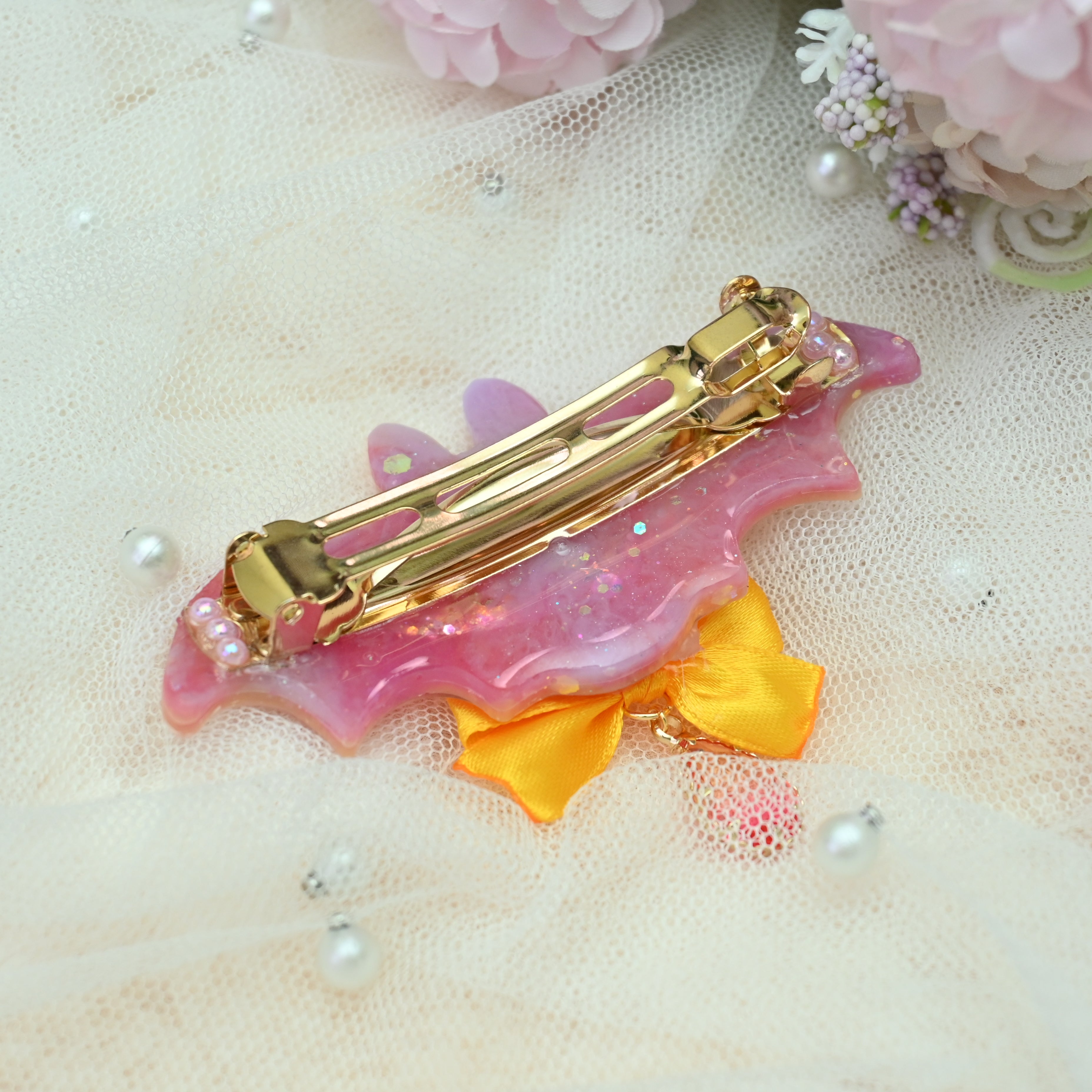 7cm Bat Barrette - Regal