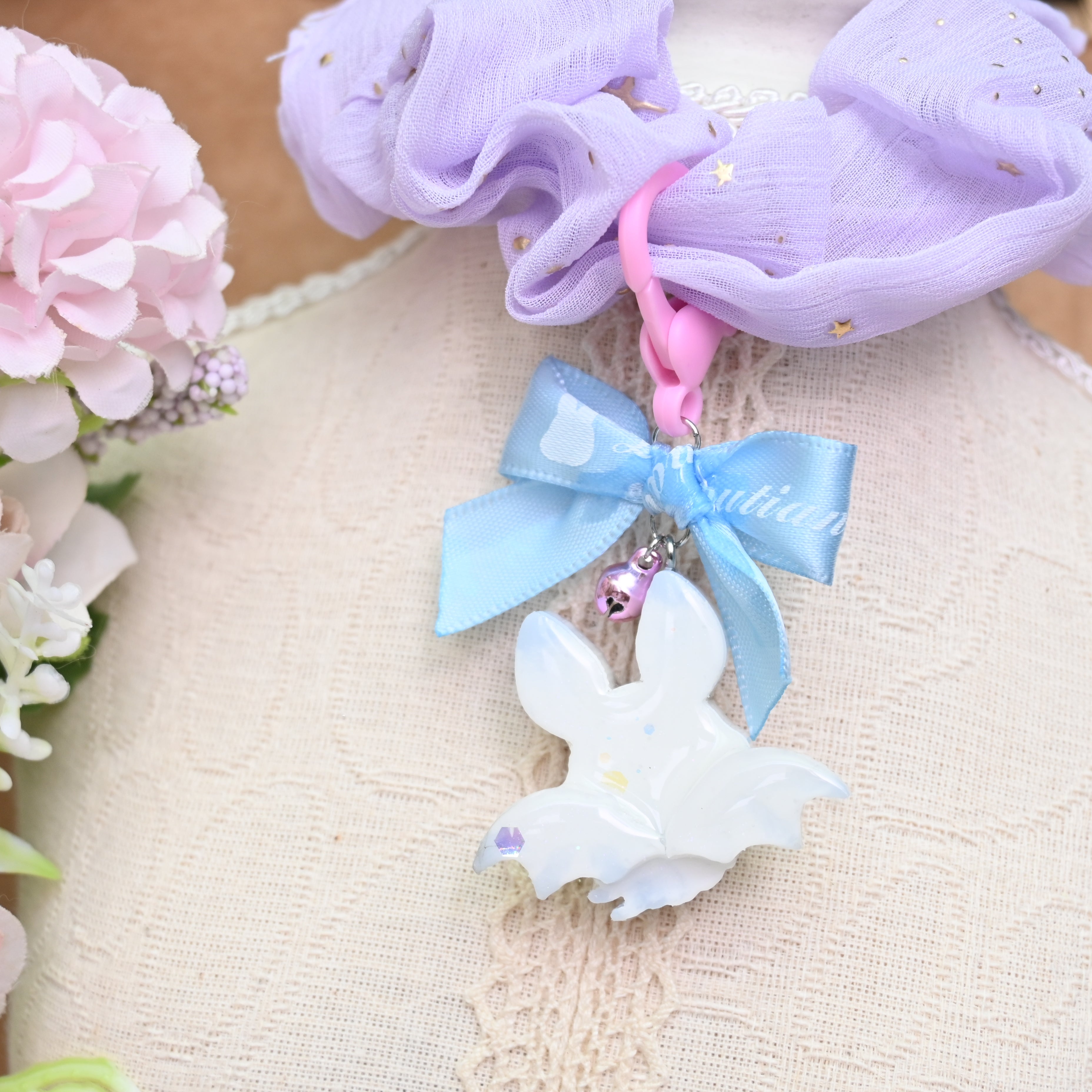 Froot Bat Hairtie - Nimbus