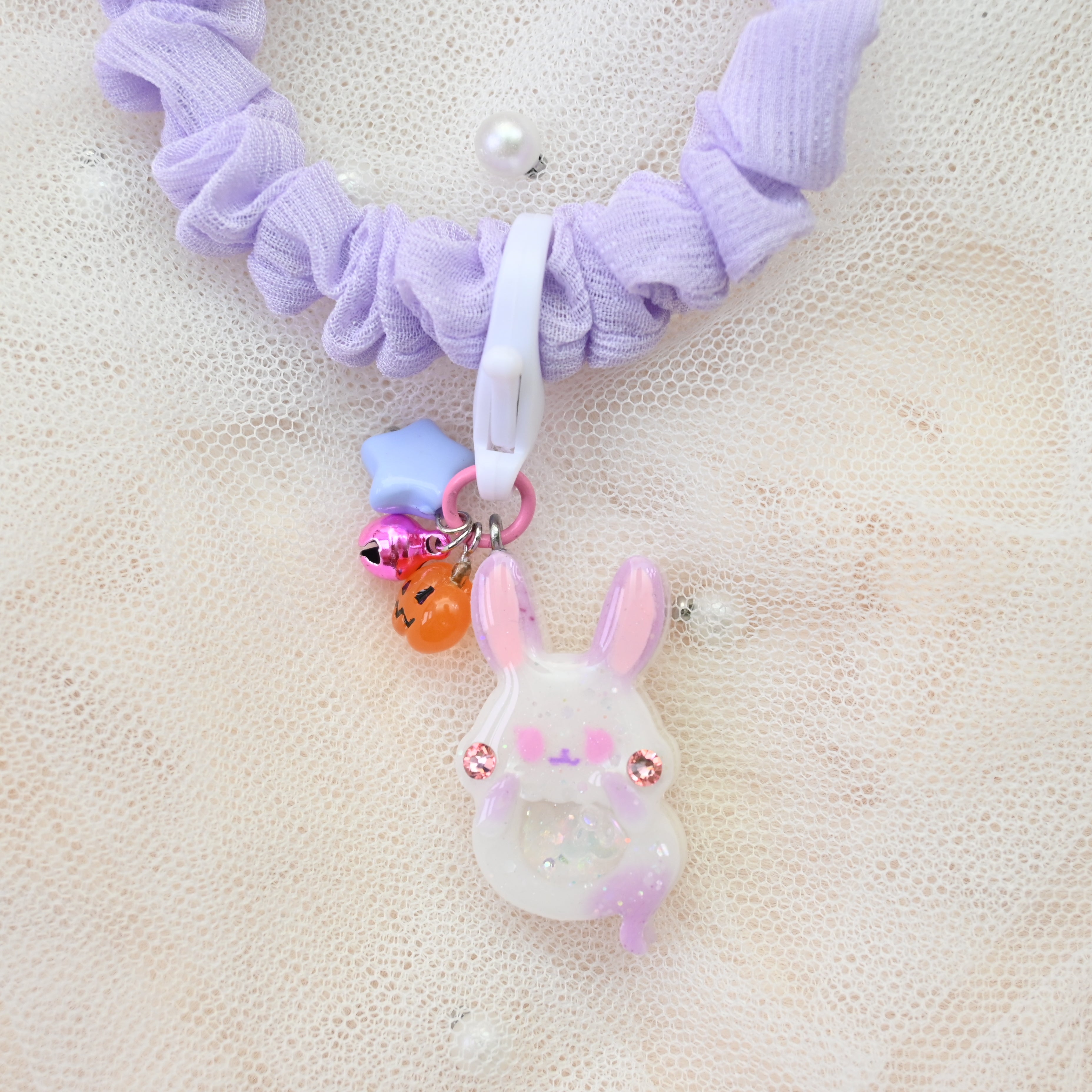 Ghostie Bun Hairtie - Taro