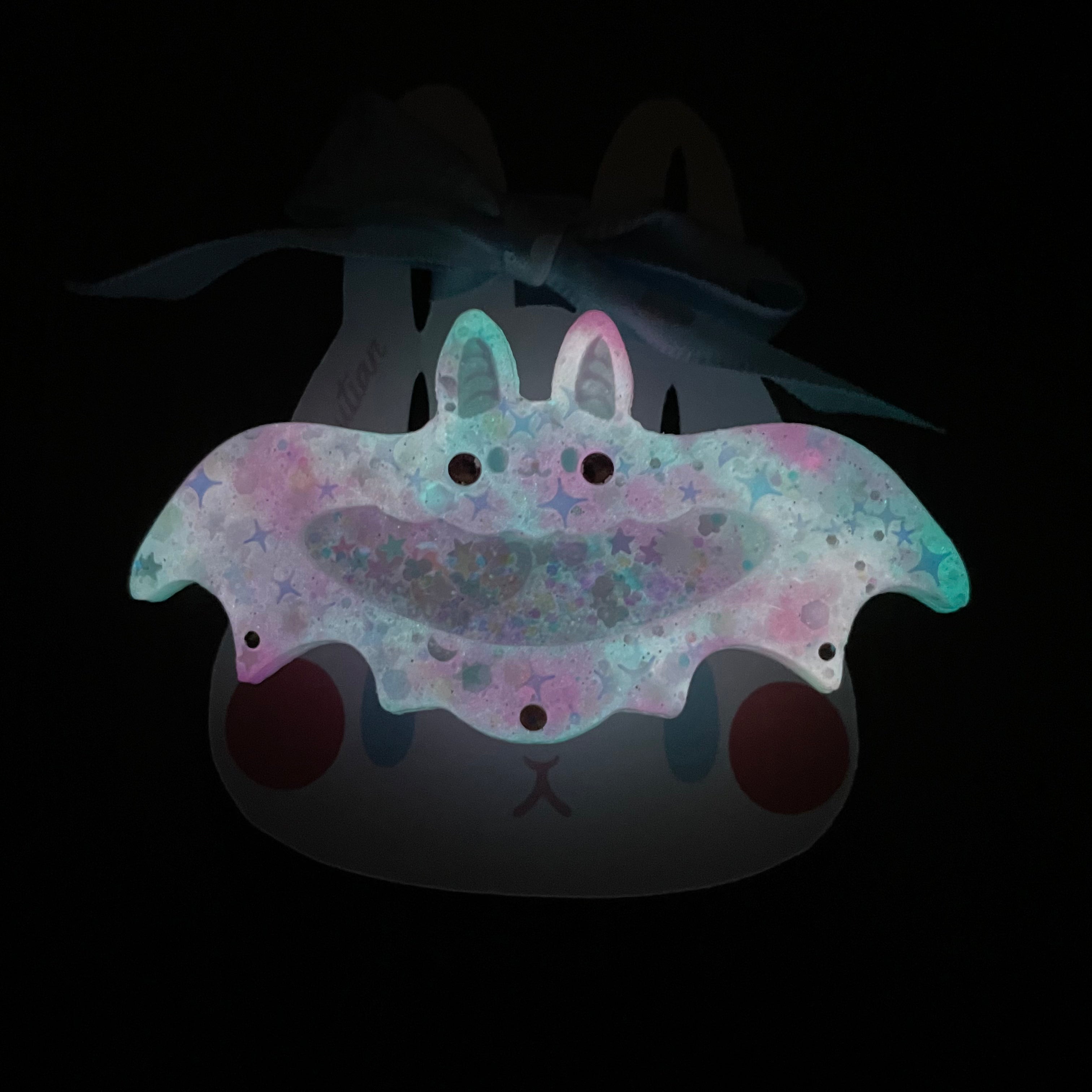 7cm Bat Barrette - Opal