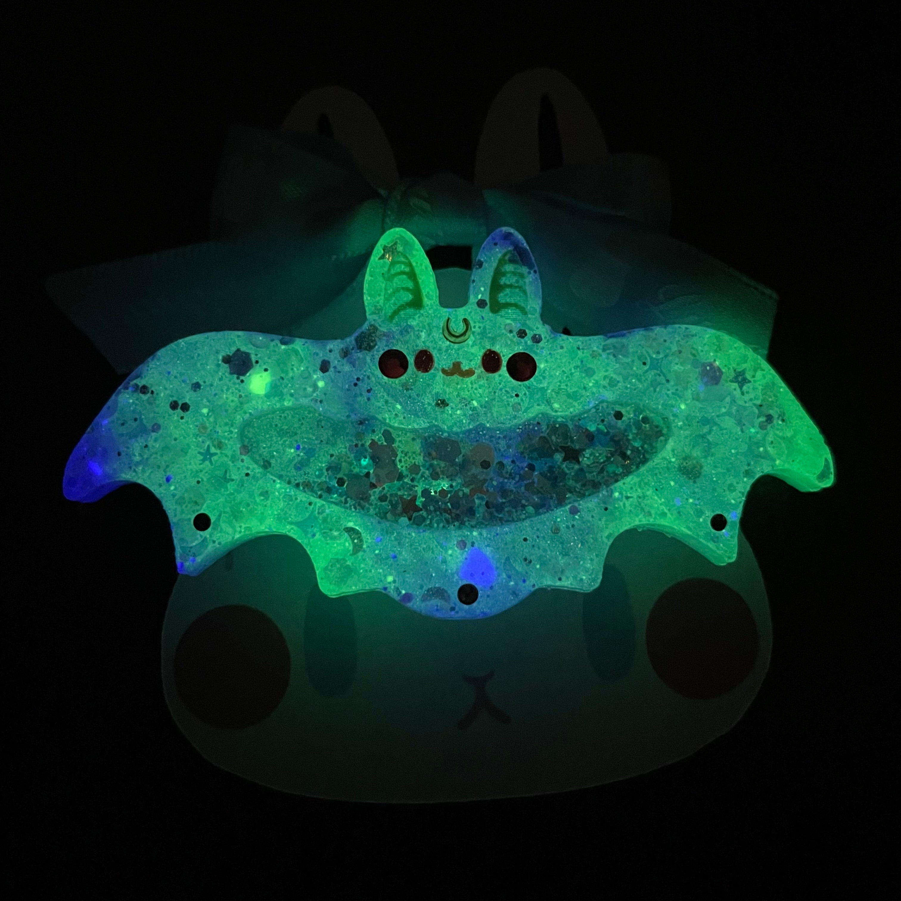 7cm Bat Barrette - Rune