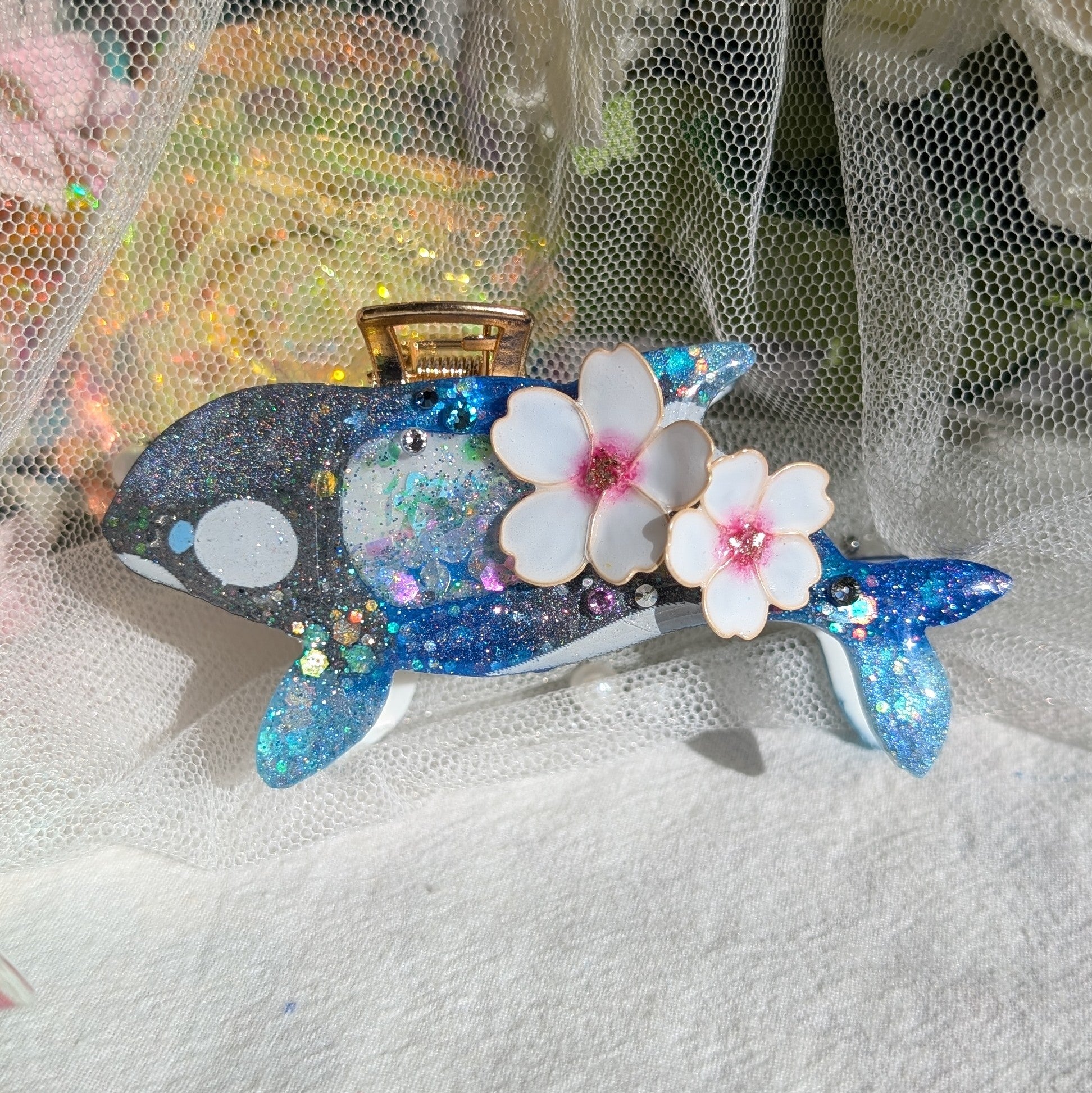 Yozakura Orca Hair Huggie (5.5cm claw) - Cyan tips