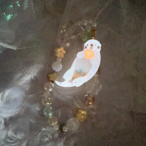 Illucean Otter Phone Charm