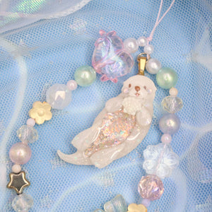 Illuseaf Otter Phone Charm
