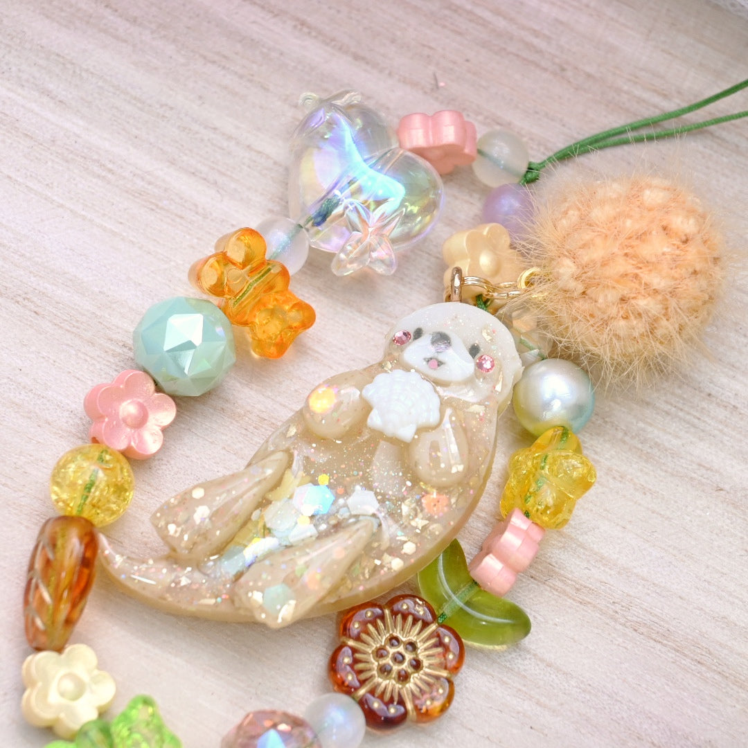 Tropical Breeze Otter Short Phone Strap