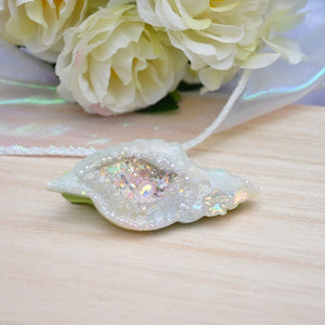Smol Pastel Conch Hairclip