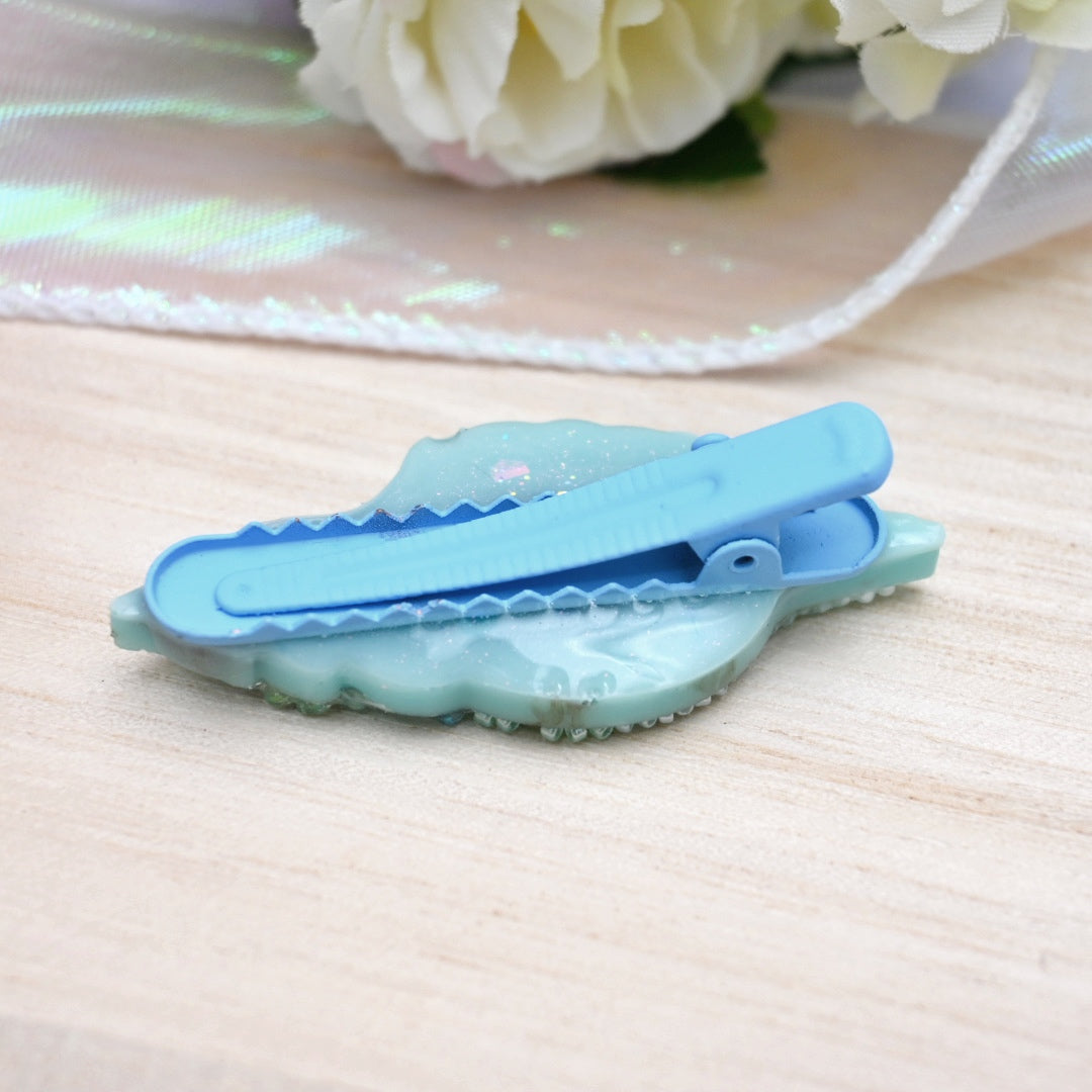 Smol Turquoise Conch Hairclip