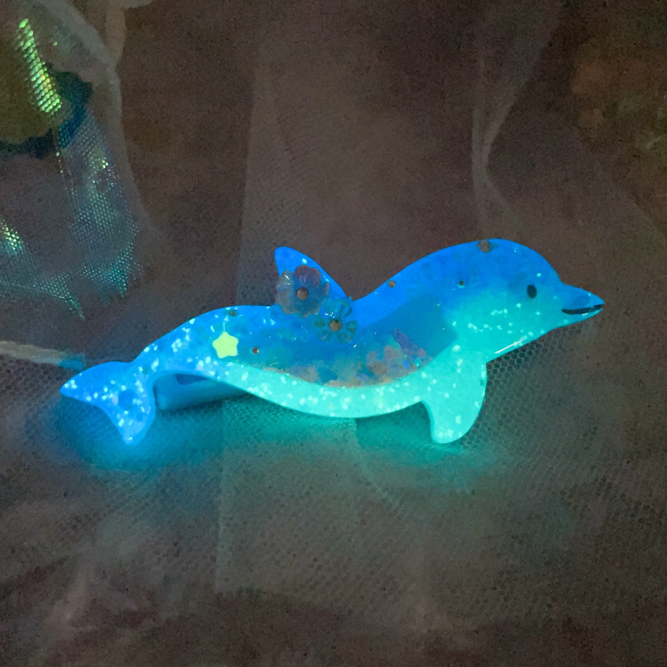 Blue Dolphin Hairclip