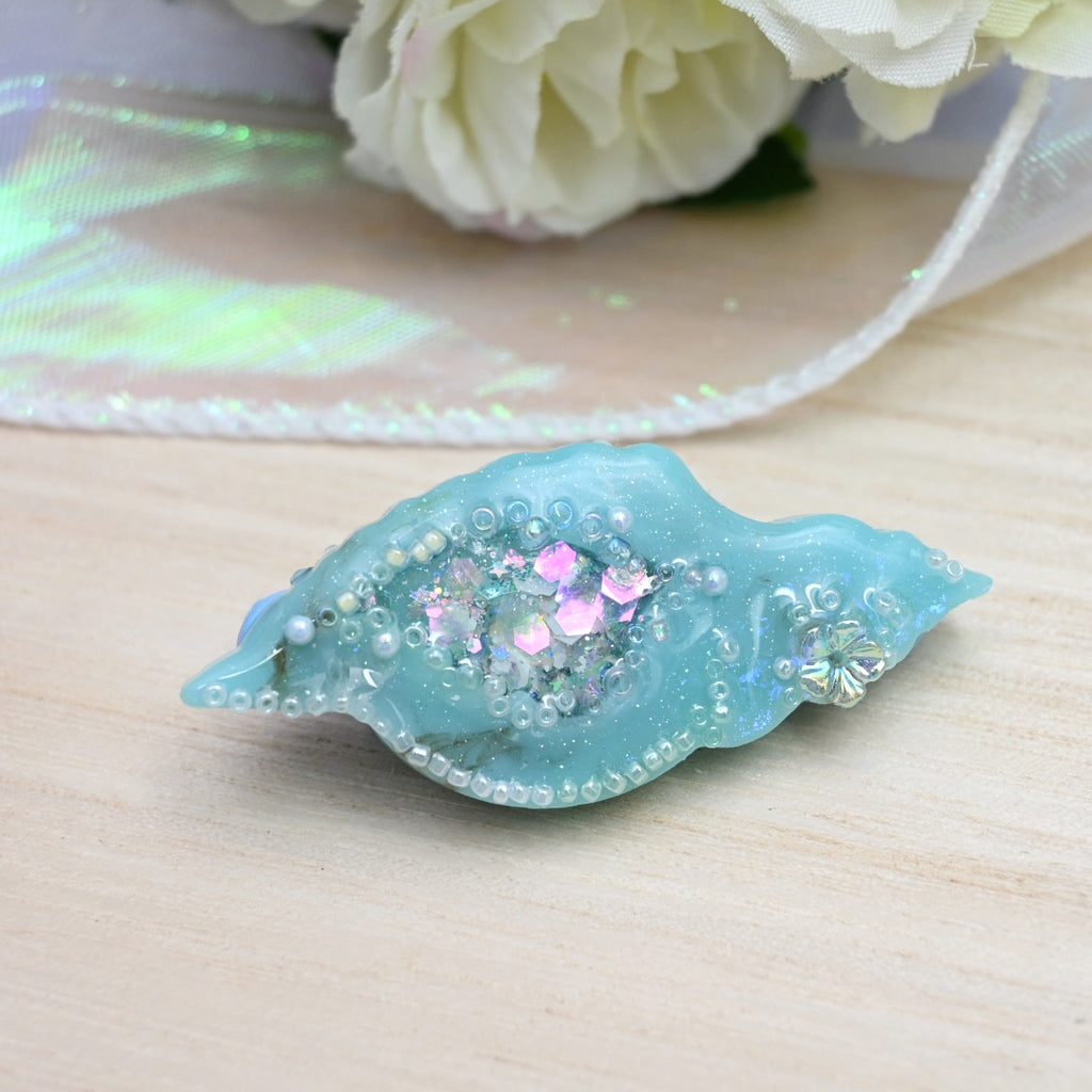 Smol Deep Turquoise Conch Hairclip