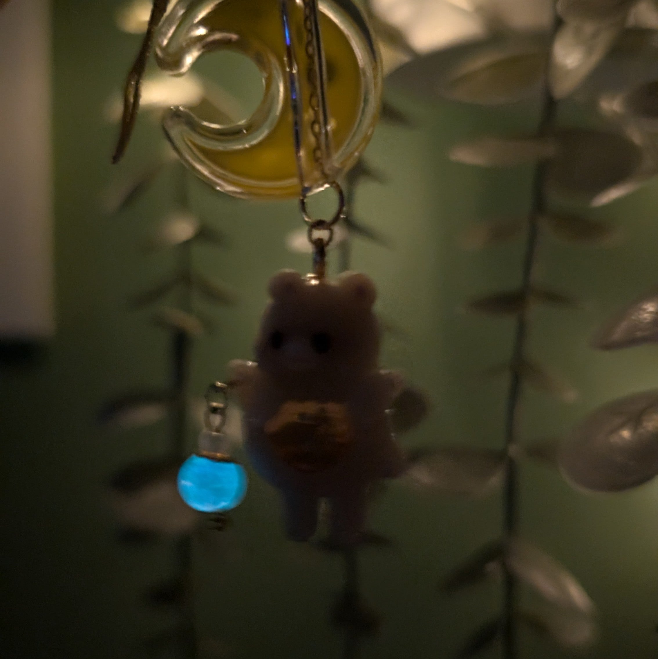Little Lantern Carrier - Bear (yellow lantern)
