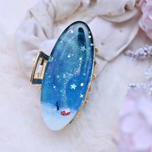 Tiny Red House Aurora Oval Hair claw