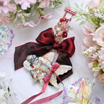 Glittering Guardian - Deluxe Goldie Charm
