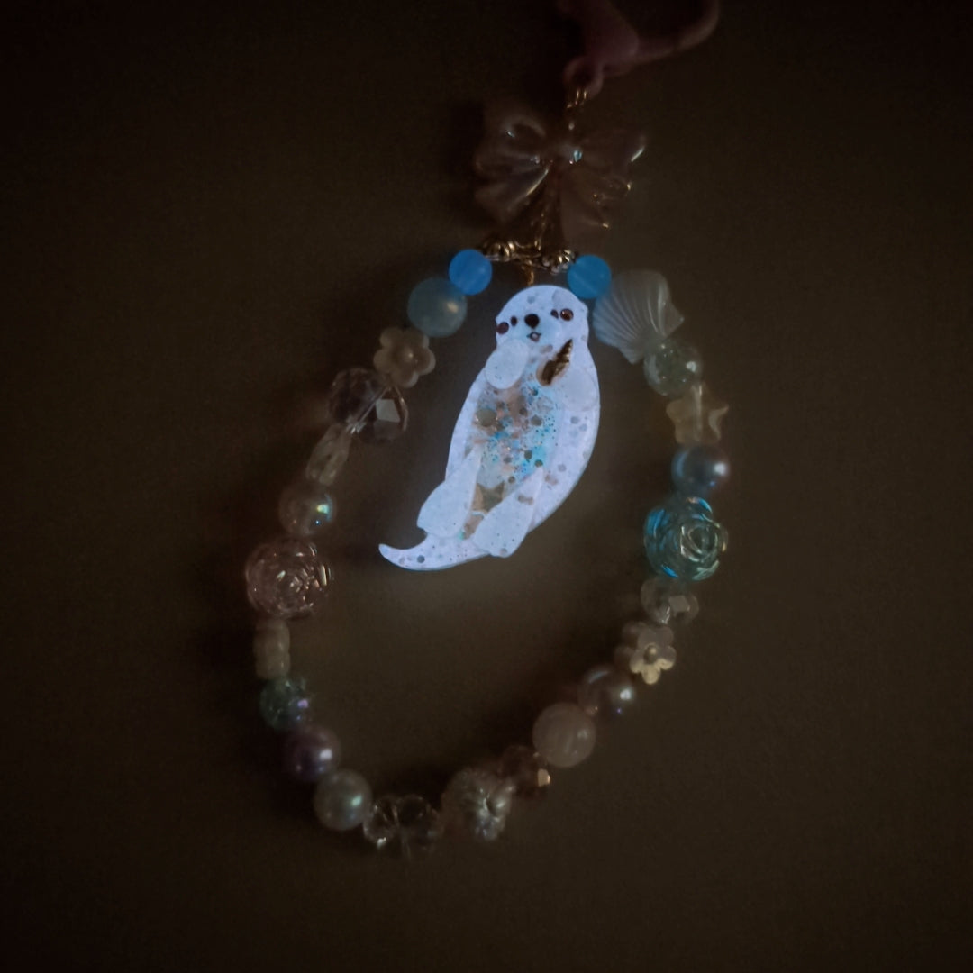 Sorbet Otter Charm