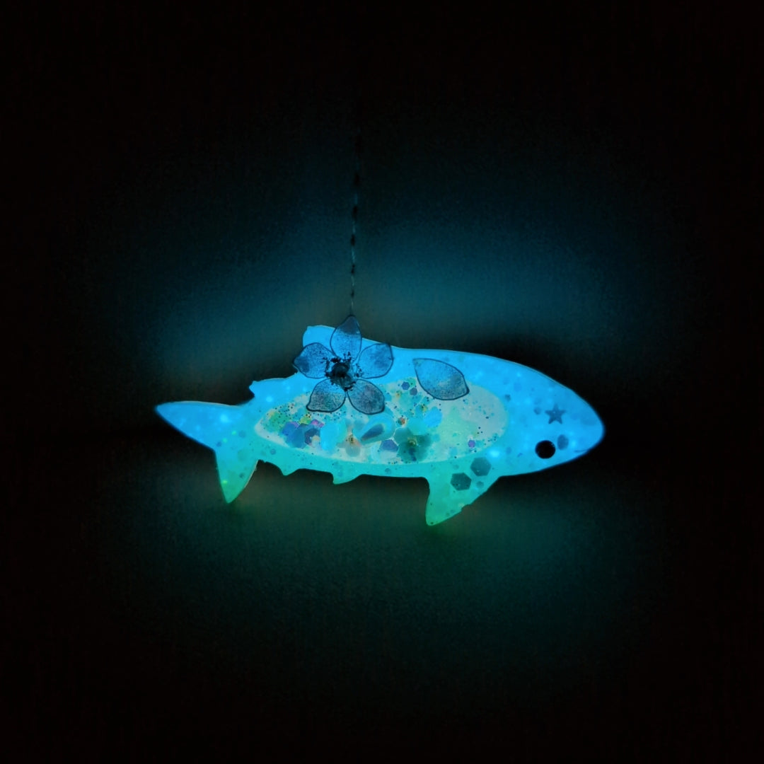 Baby Blue Shark Hairclip (5cm, Wireart)