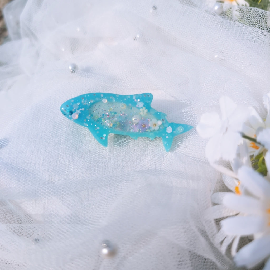 Baby Blue Shark Hairclip (5cm, Standard)