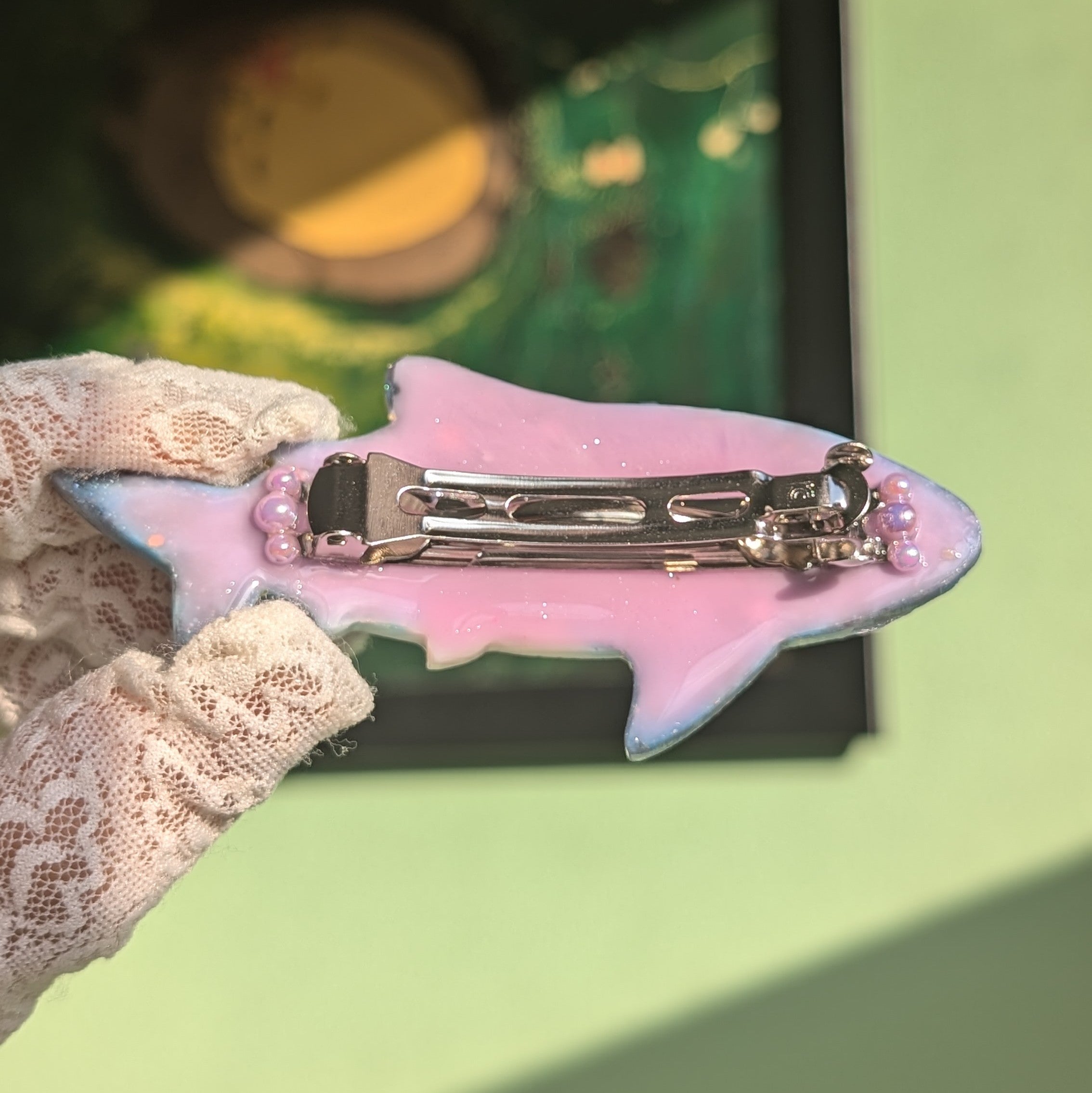 Forget Me Not Shark Barrette (6cm clasp)