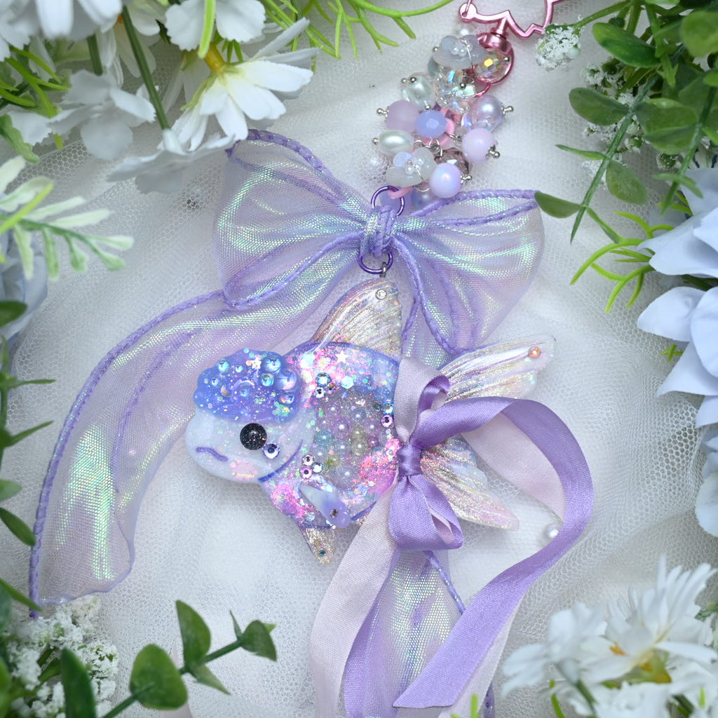 Shion - Deluxe Goldie Charm (no glow)