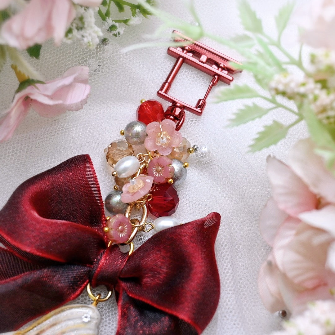 Glittering Guardian - Deluxe Goldie Charm