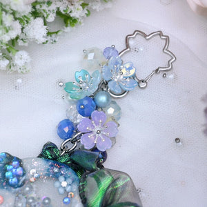 Aurora - Ribbon Deluxe Goldie Charm