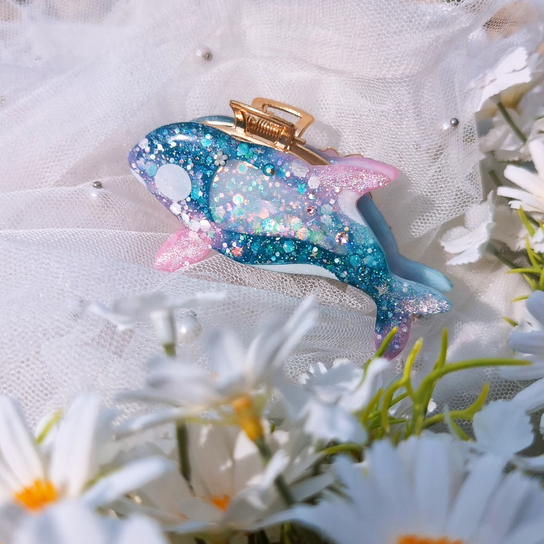 Hanami Orca Hair Huggie (5.5cm claw)