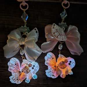 Candy Lotus Goldie Charm (Pink)