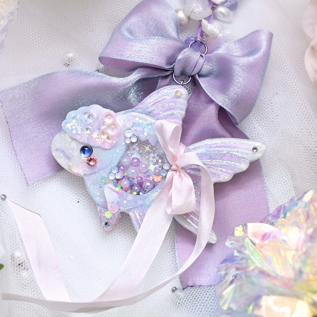 Dreamscape - Deluxe Goldie Charm