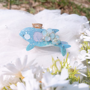 Hydrangea Haven Orca Hair Huggie (5.5cm claw)