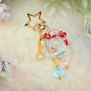 Goldie Scoop Charm (pink/blue)