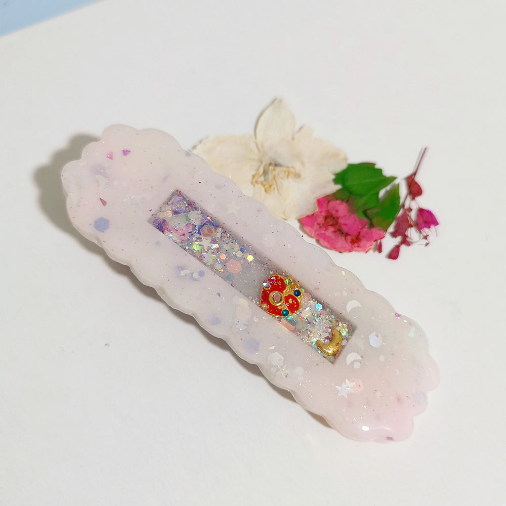 Magical Glow Barrette J