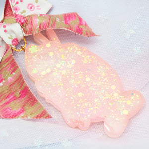 Rose Peach Taiyaki with biscuit sticks (Dry shaker charm)