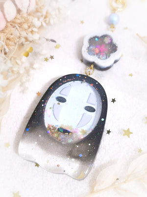 Fading Kaonashi with glowing eyes Charm