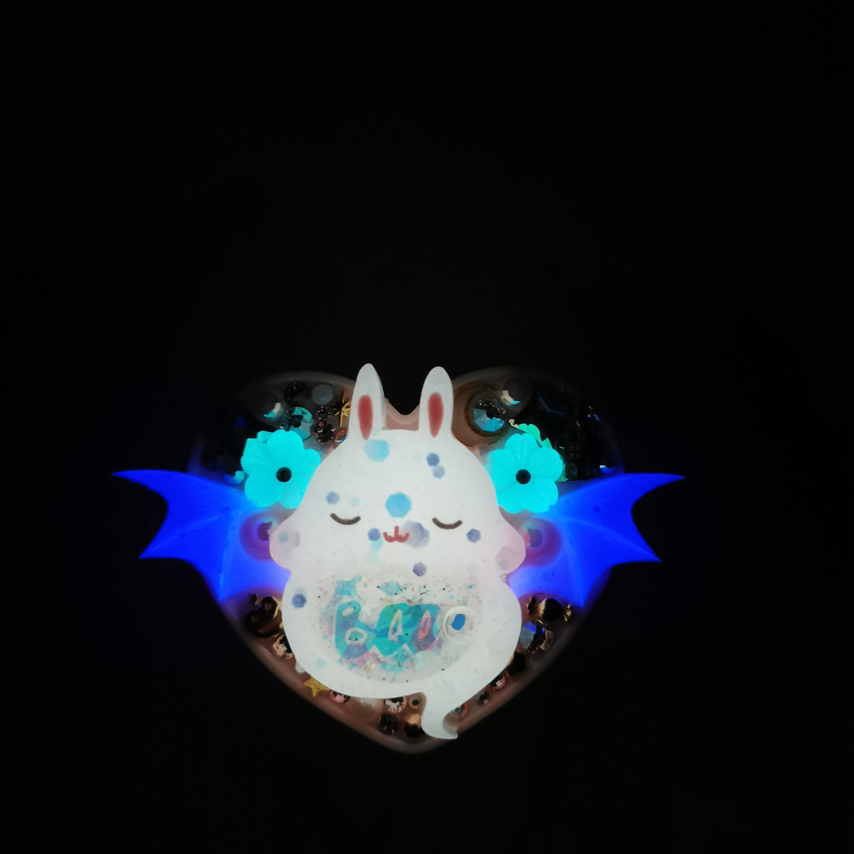 Ghostie Bun Heart Grip (Candy Floss)