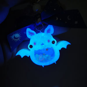 Honey Blush Froot Bat Charm (glows)