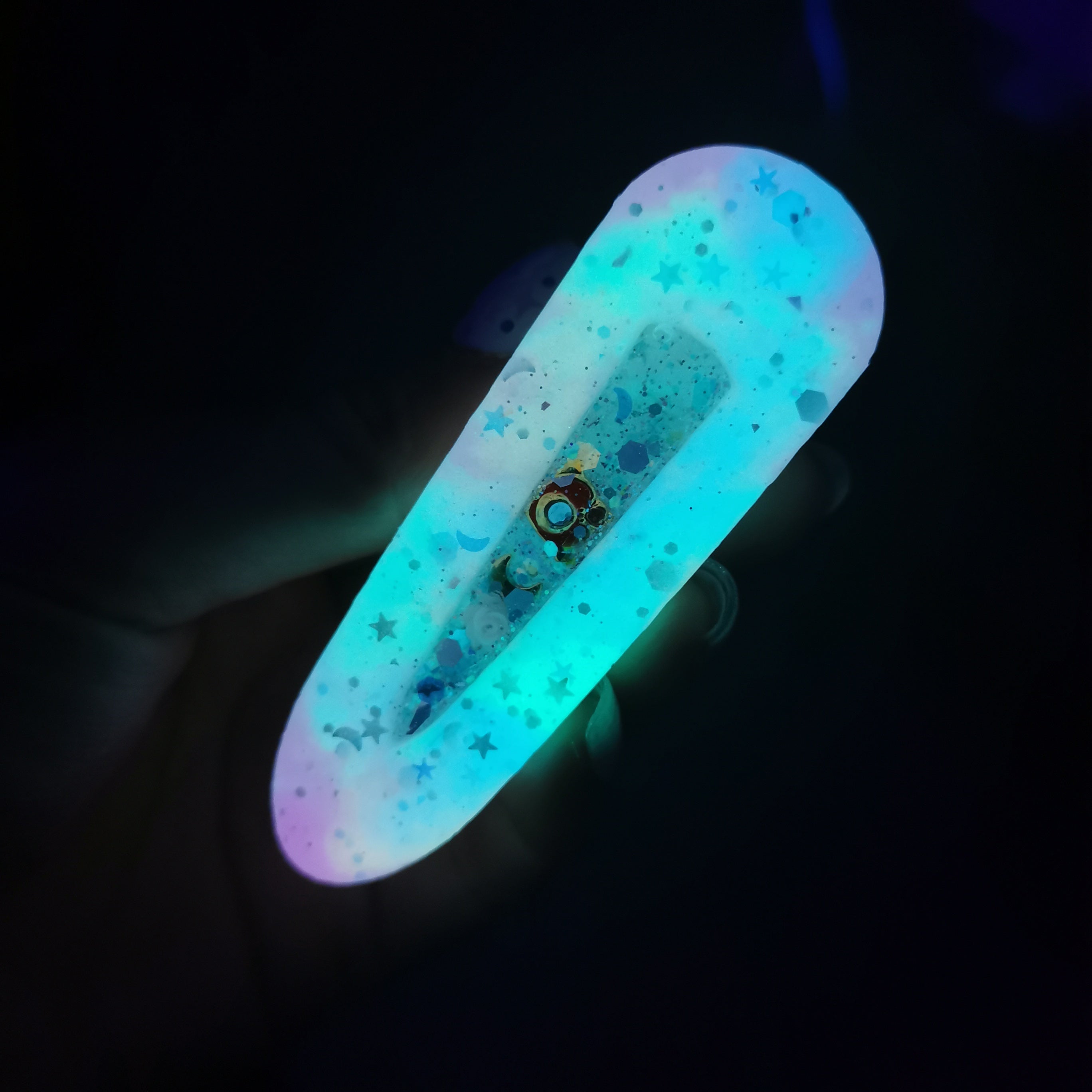 Magical Glow Barrette A