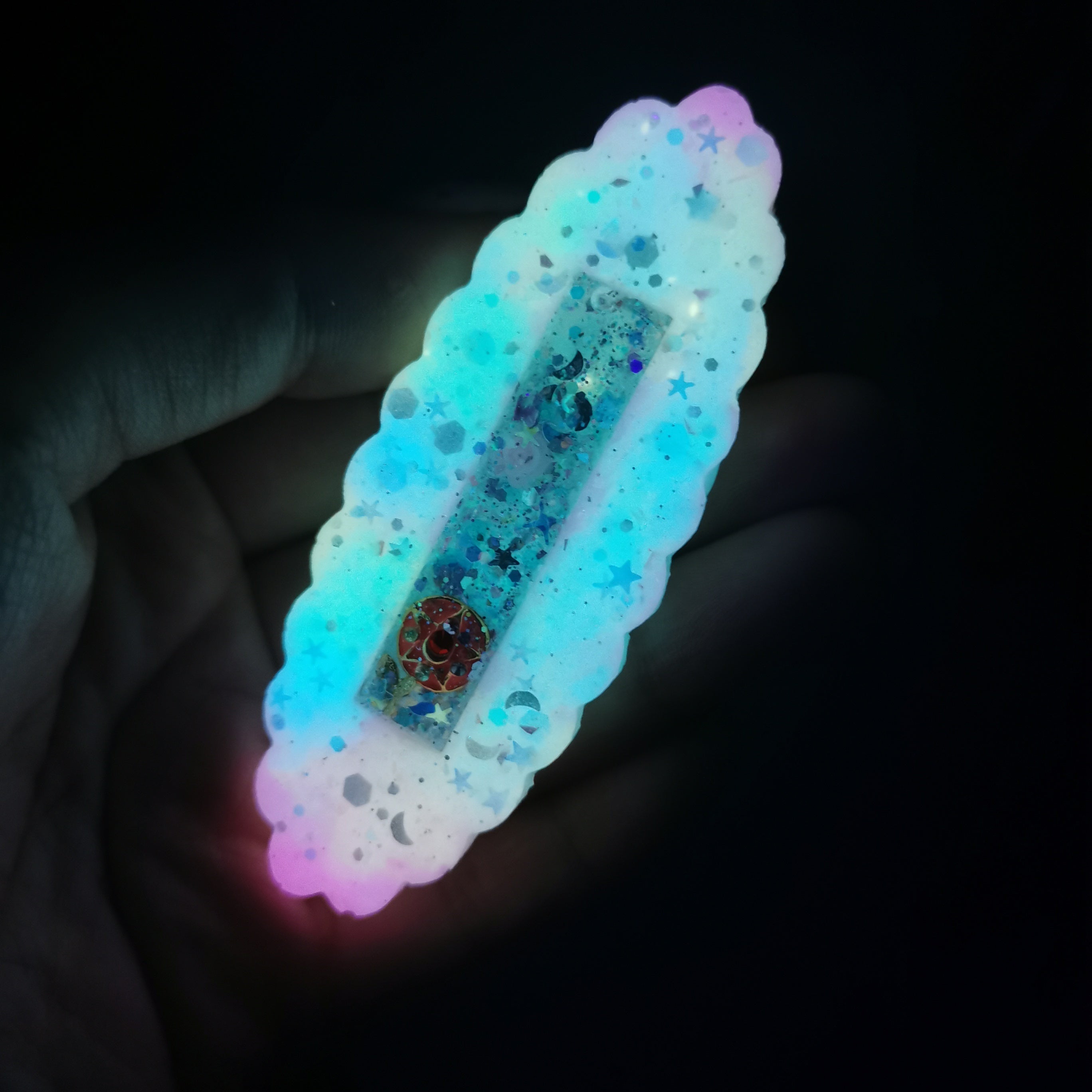 Magical Glow Barrette C