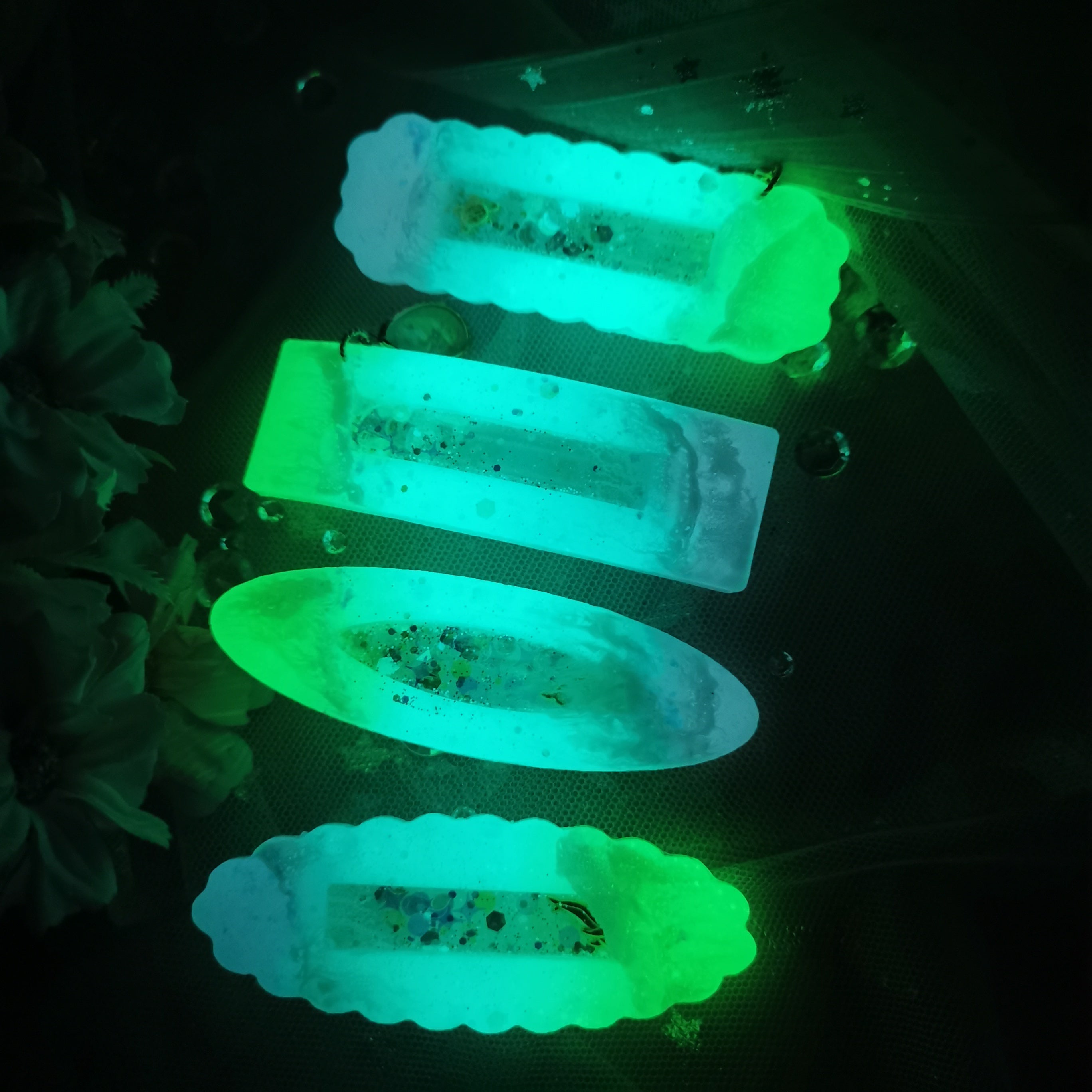 Jade Pools with Gold Porpoise Barrette (Clip)