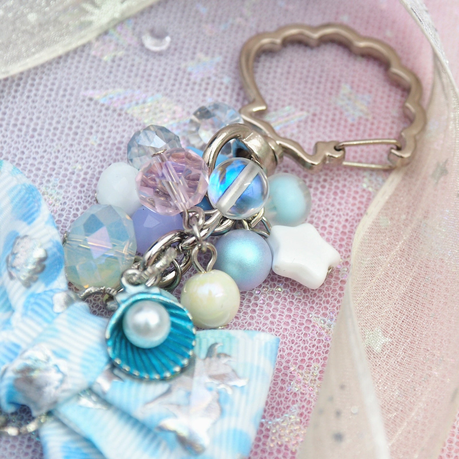 Ultraviolet Baby Orca Charm (Glowing)