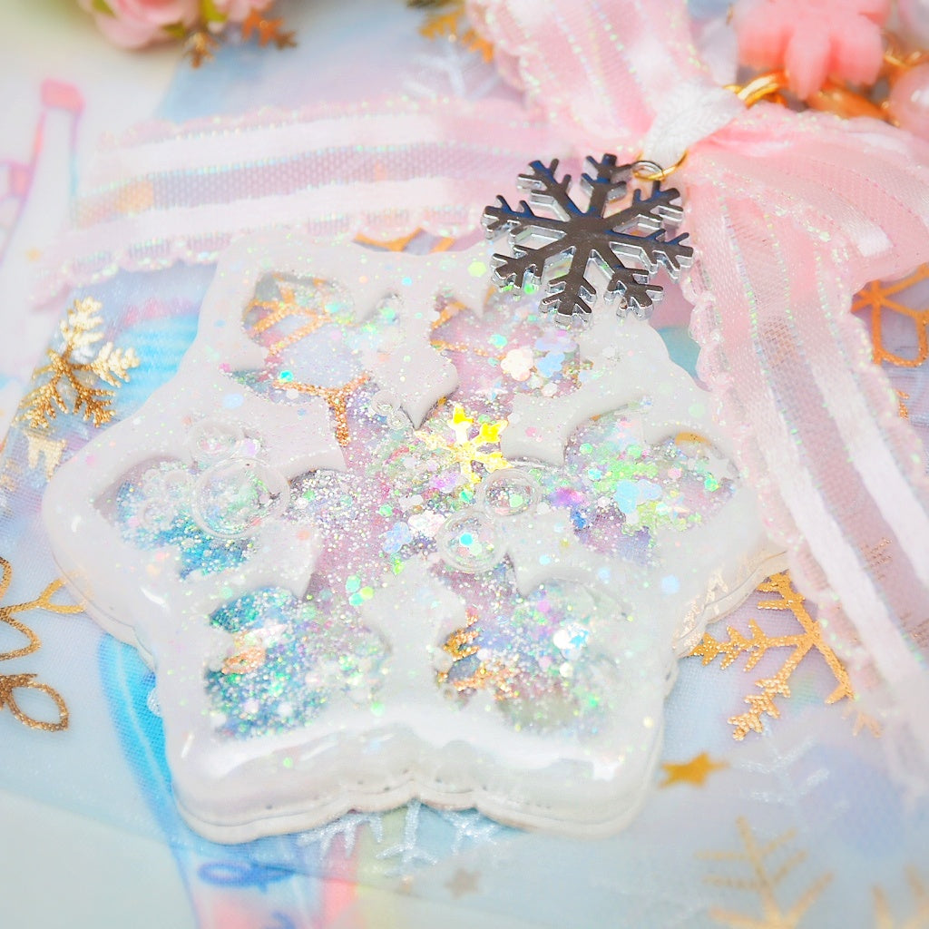 Dreamy Snowflake Interchangeable Ornament / Shaker Charm