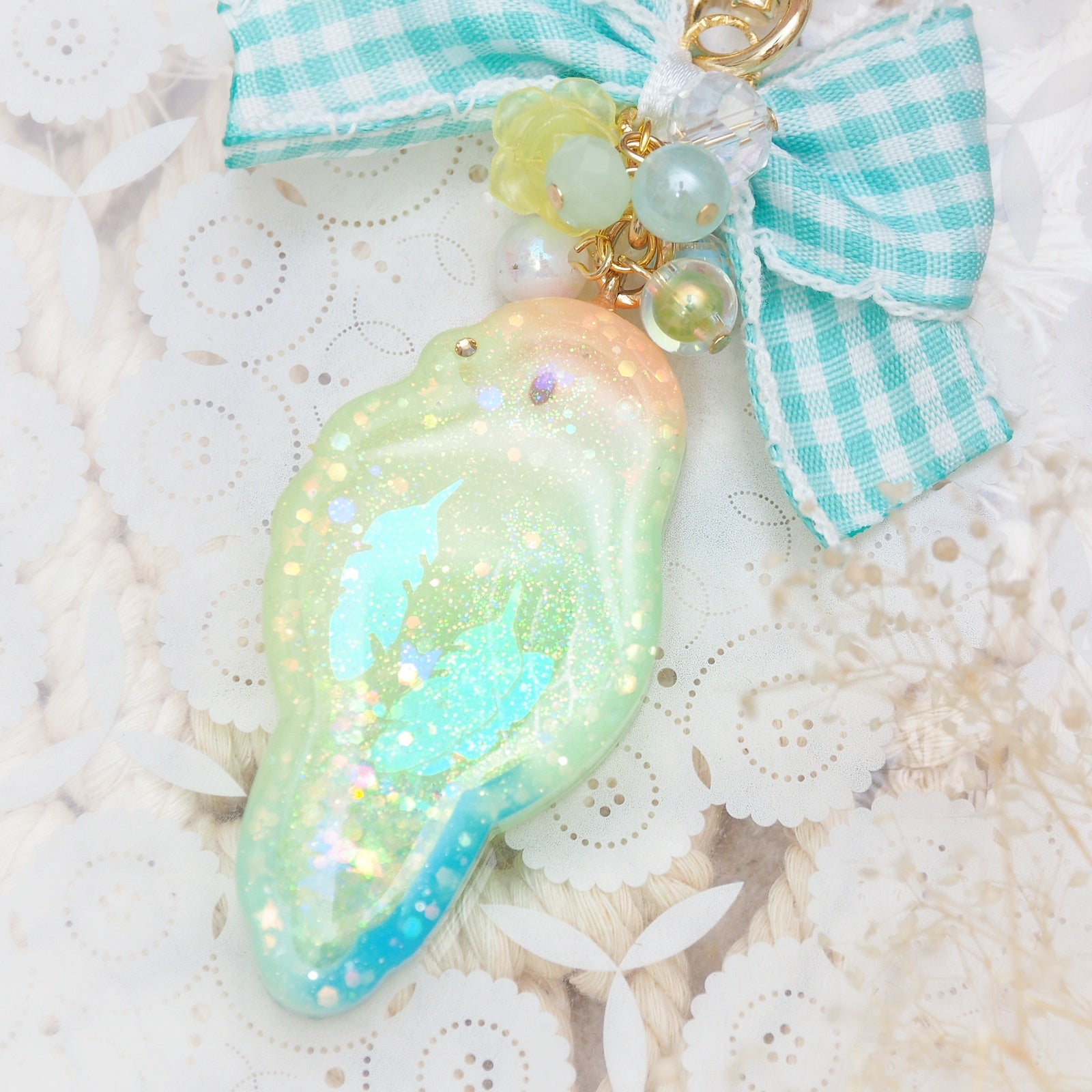 Love Birb Shaker Charm